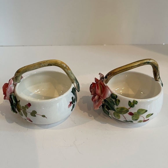 Pair of Hand-Painted Italian Trinket/Snack Dishes - Picture 3 of 11